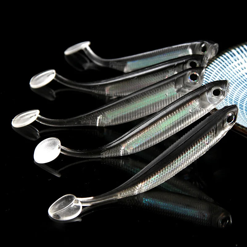 5Pcs/lot Fishing Soft Bait 7CM 7.5CM 1.7G 2.3G 2.7G T Tail fish Fishing Lures Rainbow Color Sequin Swing Fishing Spinner Bait